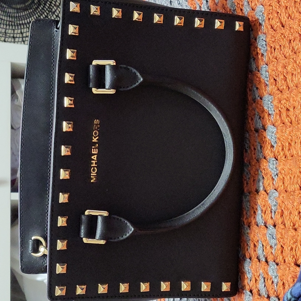 Michael kits MD Selma stud